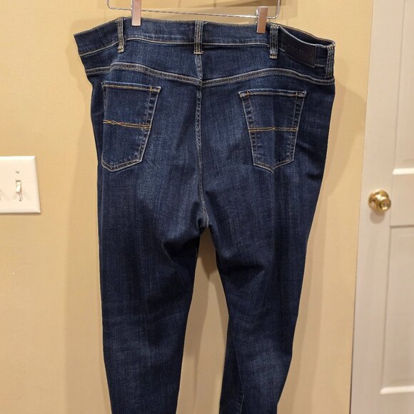 Lucky Athletic Fit Jeans - Size 46x30 - Picture 4 of 5